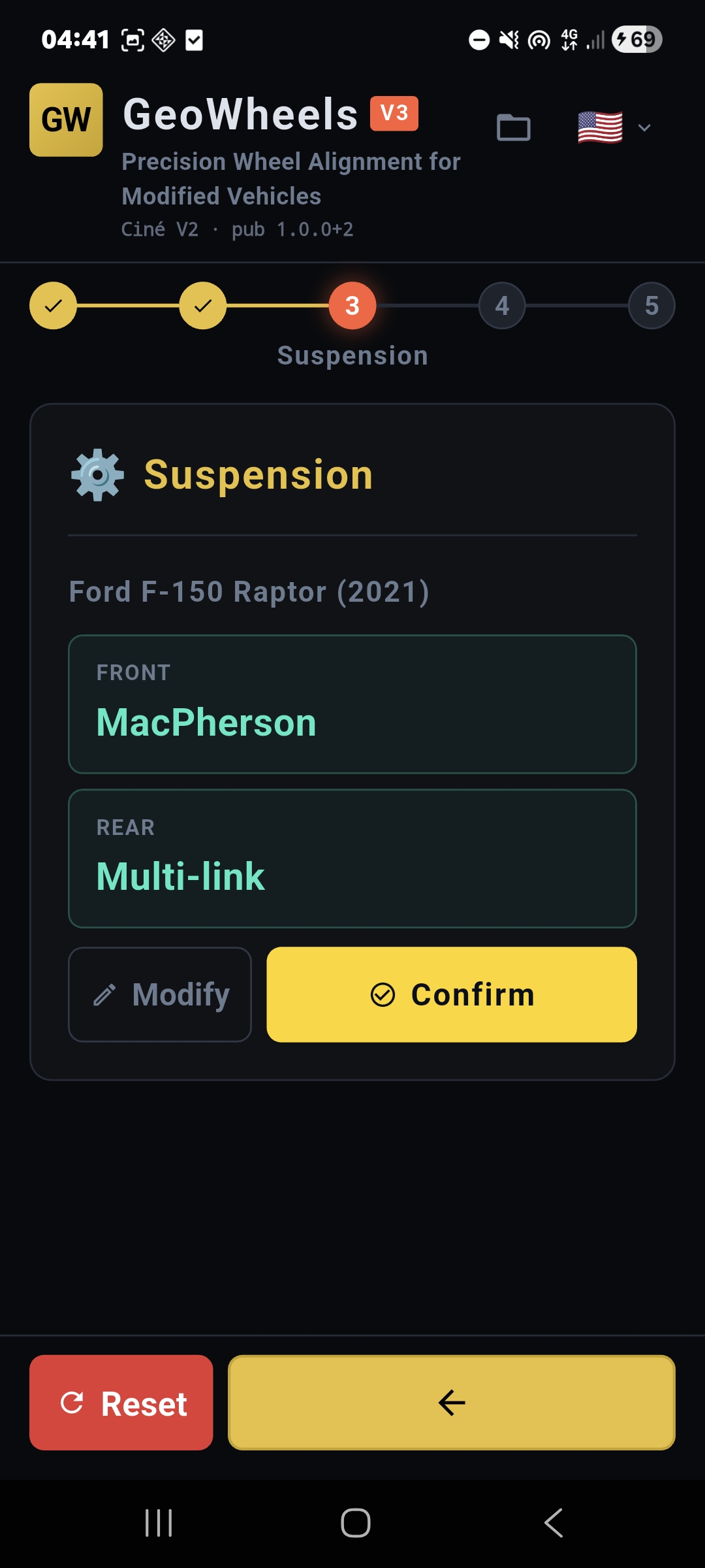 Auto-detects shock absorber type to optimize alignment calculations for maximum stability.